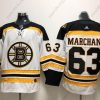 Adidas Boston Bruins #63 Brad Marchand Valkoinen Road Aito Ommeltu NHL Paita – Miesten