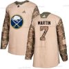 Adidas Buffalo Sabres #7 Rick Martin Maastokuvio Aito 2017 Veterans Day Ommeltu NHL Paita – Miesten