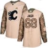 Adidas Calgary Flames #68 Jaromir Jagr Maastokuvio Aito 2017 Veterans Day Ommeltu NHL Paita – Miesten