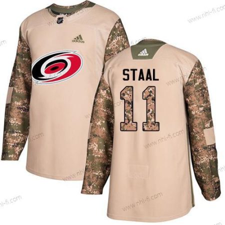 Adidas Carolina Hurricanes #11 Jordan Staal Maastokuvio Aito 2017 Veterans Day Ommeltu NHL Paita – Miesten