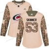 Adidas Carolina Hurricanes #53 Jeff Skinner Maastokuvio Aito 2017 Veterans Day Ommeltu NHL Paita – Naisten