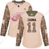 Adidas Detroit Red Wings #11 Filip Zadina Aito Maastokuvio Veterans Day Harjoitus Paita – Naisten