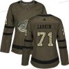 Adidas Detroit Red Wings #71 Dylan Larkin Vihreä Salute to Service Ommeltu NHL Paita – Naisten