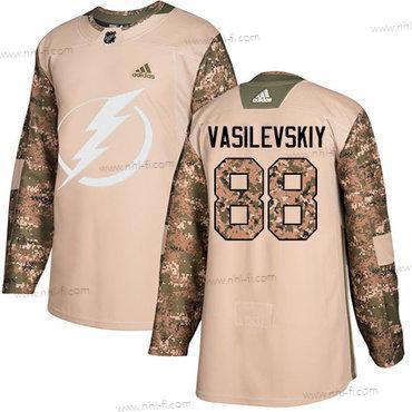 Adidas Tampa Bay Lightning #88 Andrei Vasilevskiy Maastokuvio Aito 2017 Veterans Day Ommeltu NHL Paita – Miesten