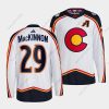 Colorado Avalanche #29 Nathan Mackinnon Valkoinen 2022-23 Käänteinen Retro Ommeltu Paita – Miesten