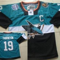 San Jose Sharks #19 Joe Thornton 2015 Stadium Series Sininen #2 Musta Paita – Miesten