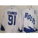 Tampa Bay Lightning #91 Steven Stamkos Valkoinen 2022 Stadium Series Aito Paita – Miesten