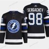 Tampa Bay Lightning #98 Mikhail Sergachev Musta 2024 Stadium Series Ommeltu Paita – Miesten